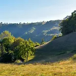 Senezergues Garden Hideaway *