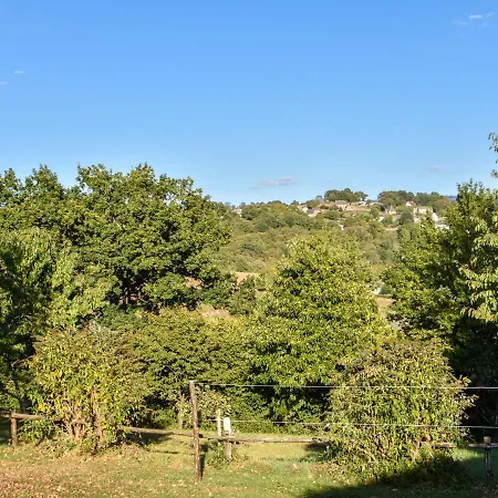 Holiday home Comfortable Holiday Home With Garden Cassaniouze