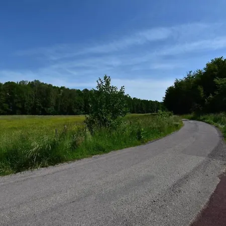 Senezergues Garden Hideaway Cassaniouze