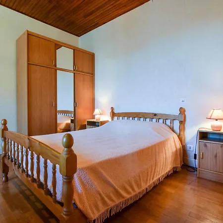 Senezergues Garden Hideaway Cassaniouze