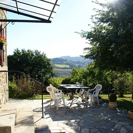 Comfortable Holiday Home With Garden Holiday home *