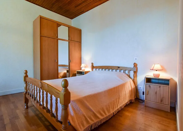 Senezergues Garden Hideaway Cassaniouze