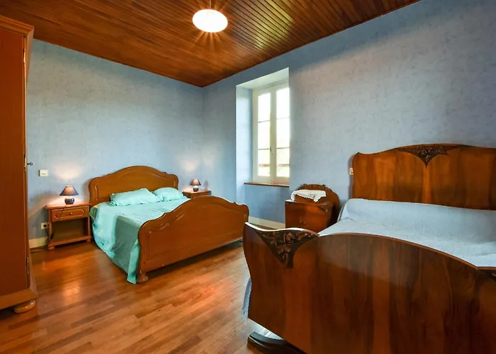 Senezergues Garden Hideaway Cassaniouze